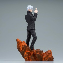 BANPRESTO COMBINATION BATTLE JUJUTSU KAISEN SATORU GOJO 15 CM STATUE - Thumbnail