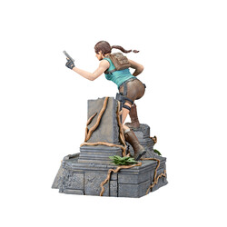 Dark Horse Tomb Raider Lara Croft 24 cm PVC Statue - Thumbnail