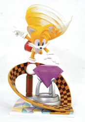 DIAMOND GALLERY SONIC TAILS PVC STATUE - Thumbnail