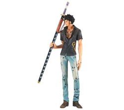 Banpresto One Piece PVC Statue Trafalgar Law - Thumbnail