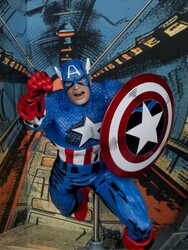 McFarlane Toys Marvel Collection PVC Statue 1 10 Scale Captain America - Thumbnail