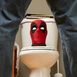 Hasbro Marvel Legends Deadpool's Head - Thumbnail