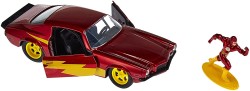 Jada Toys - Jada Toys DC Universe Flash Chevy Camaro 1 32