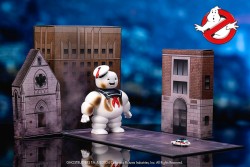 Jada Toys Nano Scene Ghostbusters Stay Puft 15 cm Figür ve Nano Ecto 1 - Thumbnail