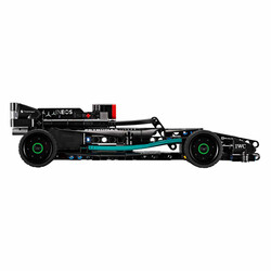 Lego Technic AMG Petronas Formula 1 Team Mercedes AMG F1 W14 Pullback - Thumbnail