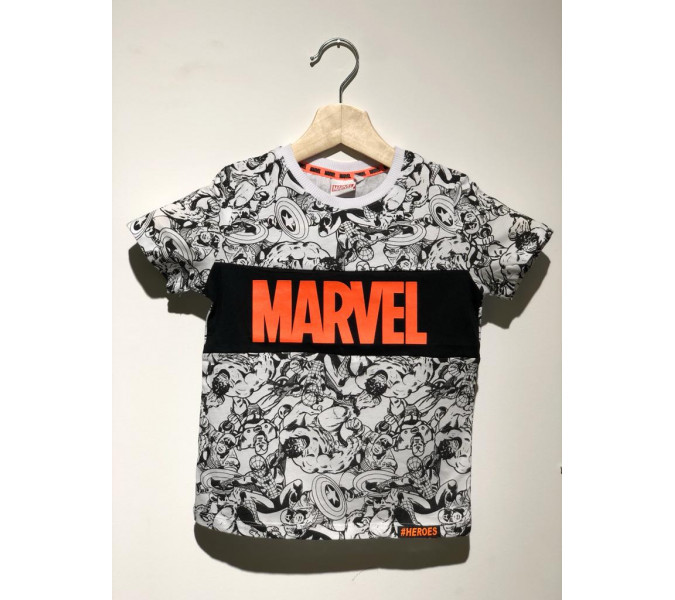 Marvel Fosforlu Siyah-Beyaz Çocuk T-Shirt 10 Yaş