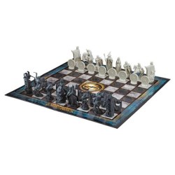 NOBLE COLLECTION LORD OF THE RINGS BATTLE FOR MIDDLE EARTH CHESS SET - Thumbnail