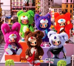 Rebel Bear Pozlanabilir Figür Çanta Serisi - Thumbnail